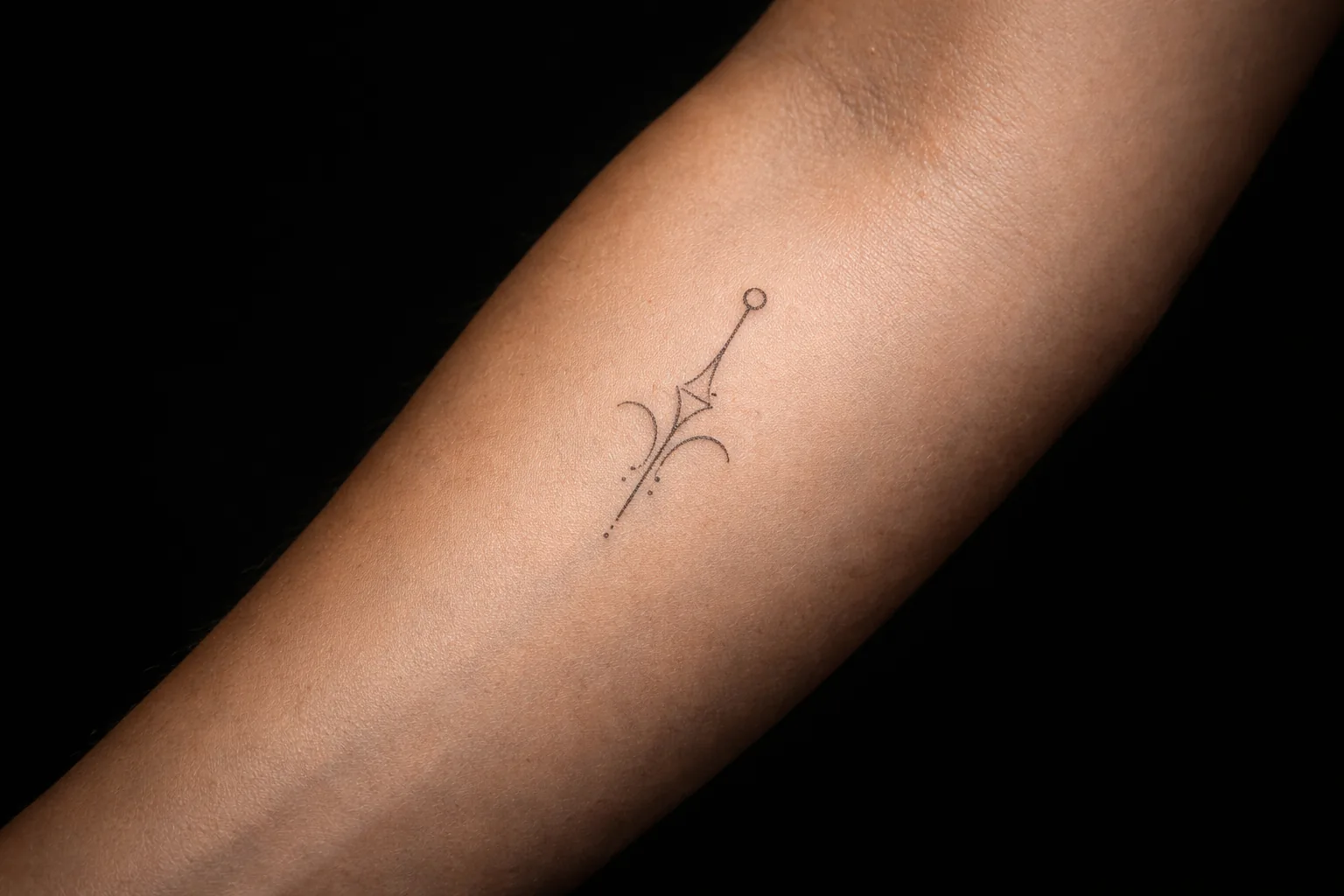 ลายสักเล็กแบบซ่อนความหมาย (Small)